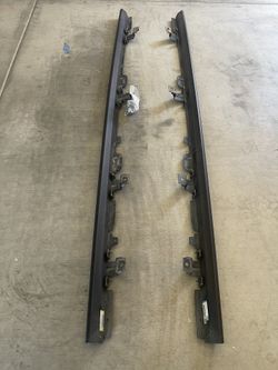 Jeep Gladiator JT 2020-2022 OEM Driver And Passenger Body Sill Slide Guard Assembly-Pair