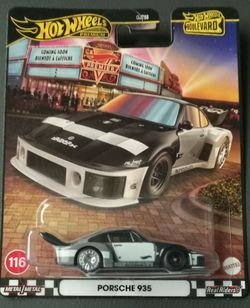 Hot Wheels Boulevard Porsche 935