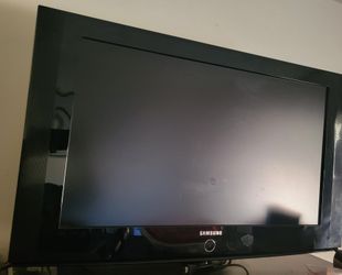 Samsung 27" HD TV