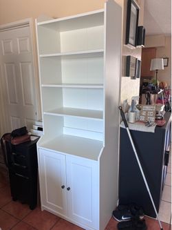 Book shelf