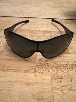 Oakley  sunglasses