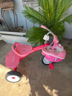 Kids Tricycle Radio Flyer Pink