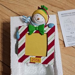Vintage Avon Talking Snowman Ornament Recording Frame Christmas Holiday Decor