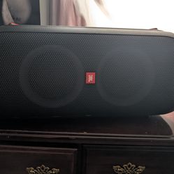 JBL Partybox 310 speaker Used twice
