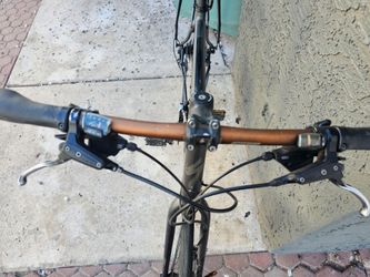 Sirrus sport Bicycle