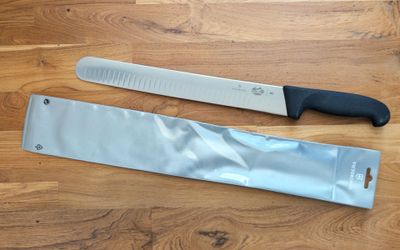 NEW Victorinox 12" slicing knife.  40645 12 inch knives