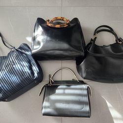 4 pcs ELEGANT BUSINESS CASUAL PURSES. READ DESCRIPTION BELOW👇