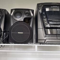 Panasonic CD  &  Cassettes Player With Remote.