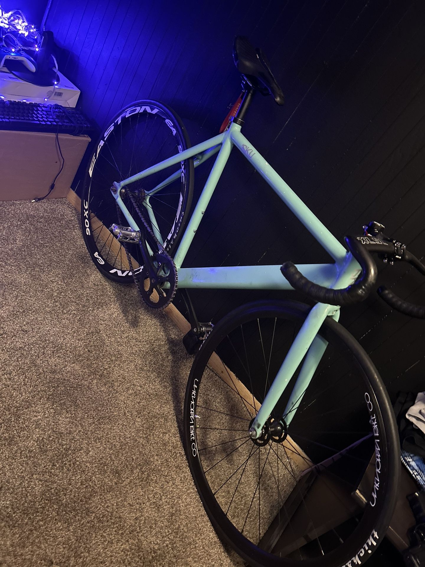 Fixie 6ku Trades Or offer 