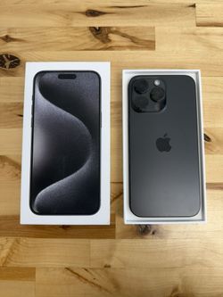 Unlocked iPhone 15 Pro Max 256GB Black Titanium with Box. 