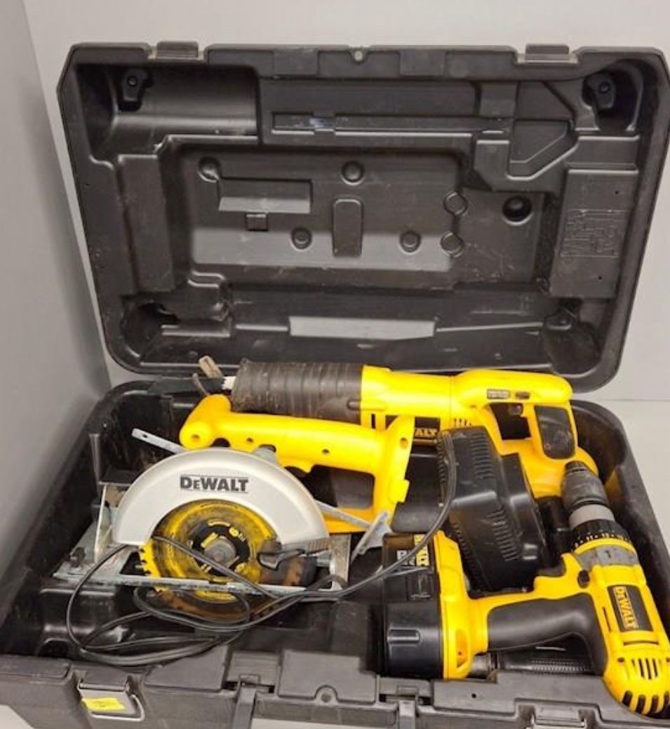 Dewalt tools