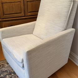 Nursery Swivel Glider Chair 