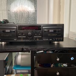 JVC TD -W318 Double Cassette Deck