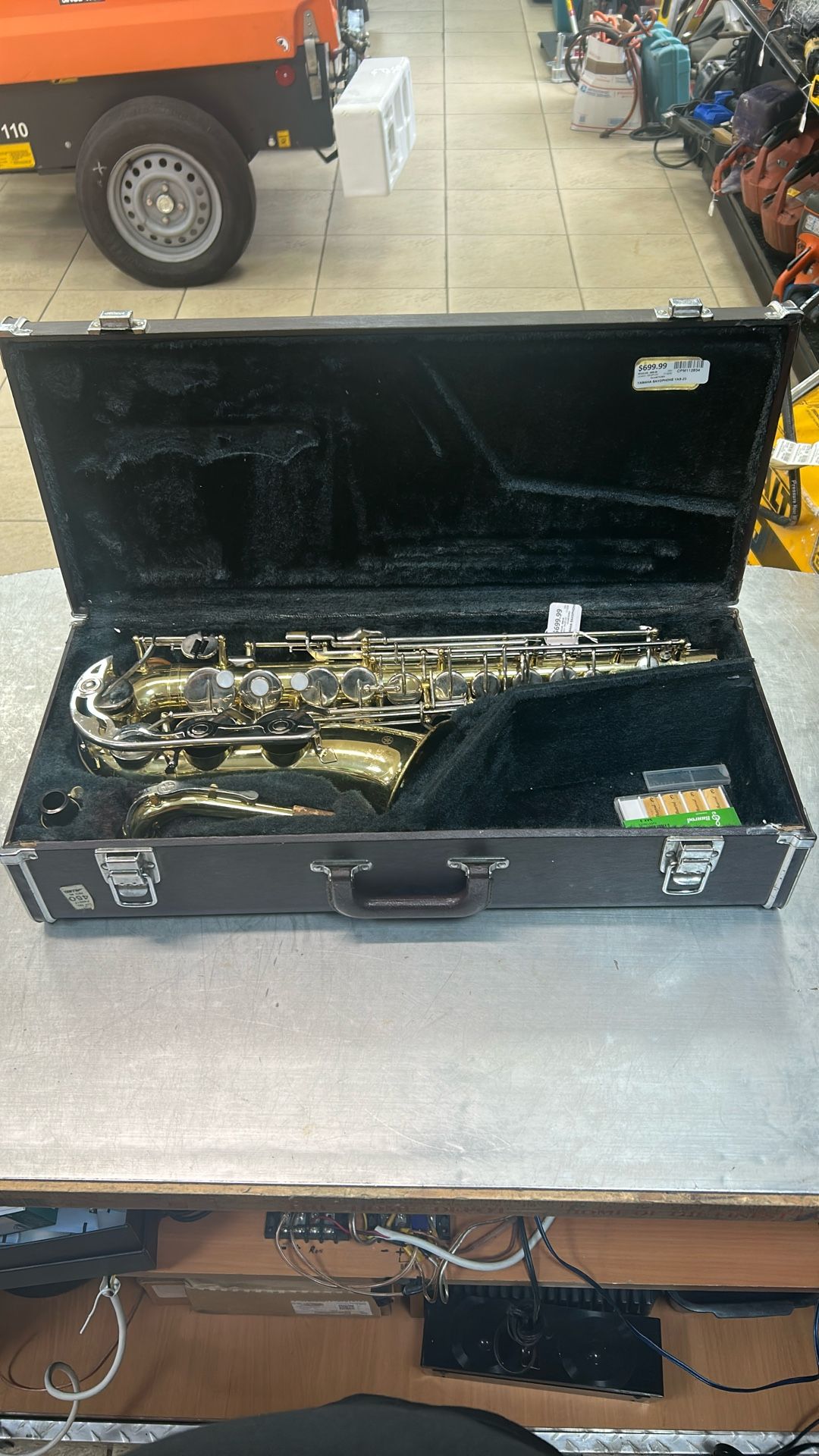 Yamaha Has-23 Saxophone With Case