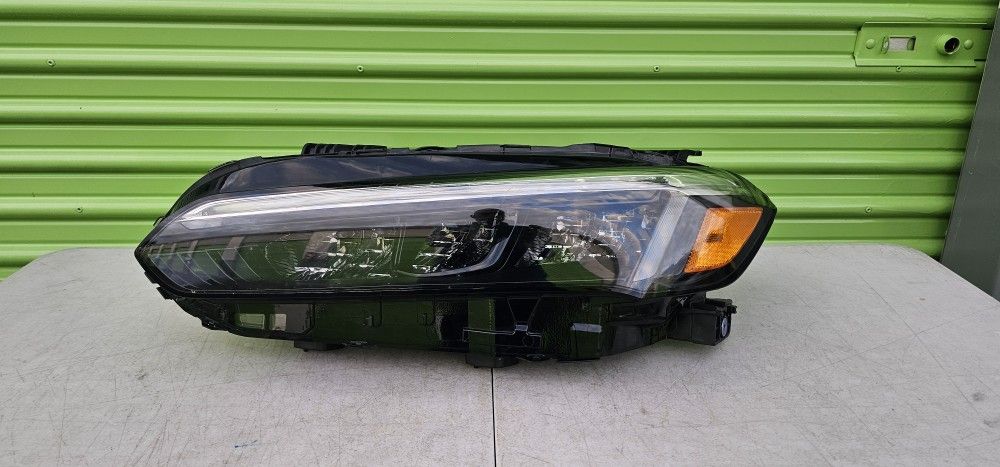 Honda Civic Headlight