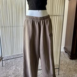 PacSun Land Rover X Emblem Classic Sweatpants