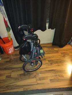 Expedition Baby Trends Stroller