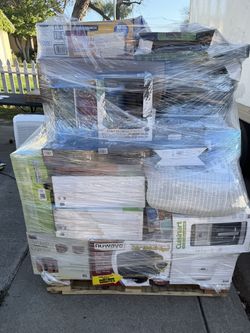 Costco household pallet