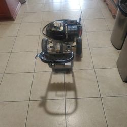 Mi T M   PRESSURE WASHER  3000. PSI  USED 