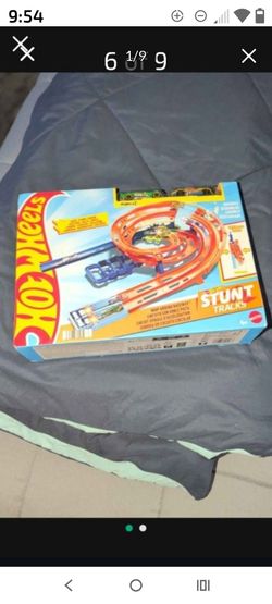 New Hot Wheels Collection! Includes 13  Small Cars All New From The 90's!