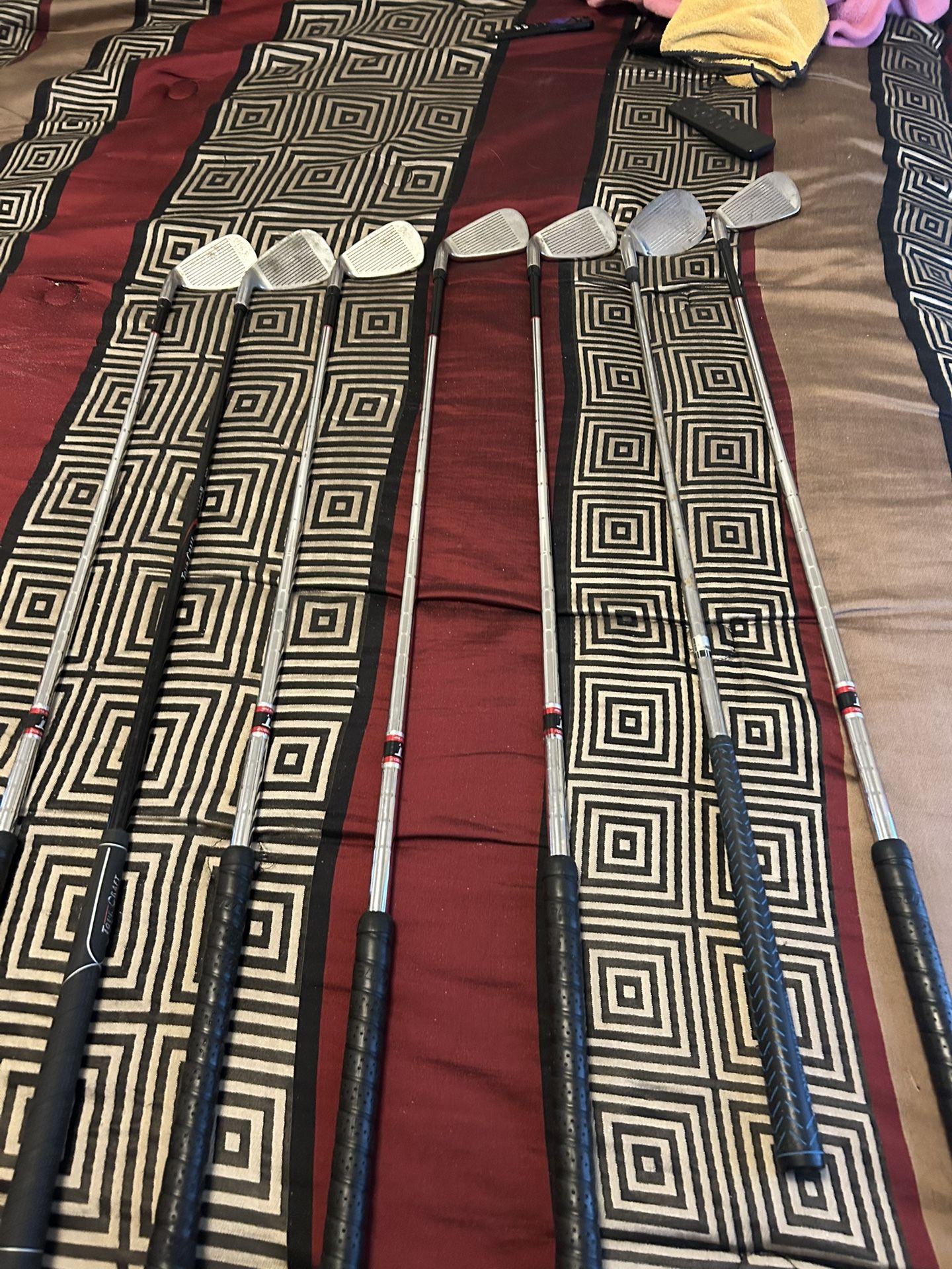 Adams Irons 5-9 And Sand Wedge