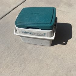 Cooler - Coleman Personal 8