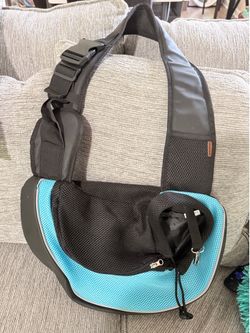Pet Sling Carrier/ Size M/ Hands-Free Dog Carrier🐾