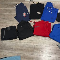 Nike Sweats & Hoodies- Like New!! 