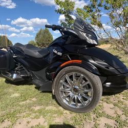 2014 Can Am Spyder