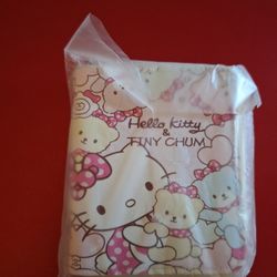 Small Zippered Hello Kitty Wallet