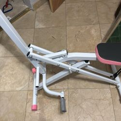 Foldable Squat Machine