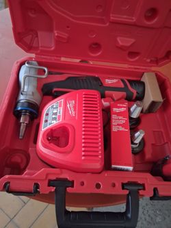 Milwaukee  expansion tool kit