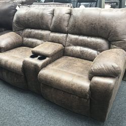 Loveseat 