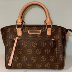 Adrienne Vittadini Signature Collection Medium Bag Purse