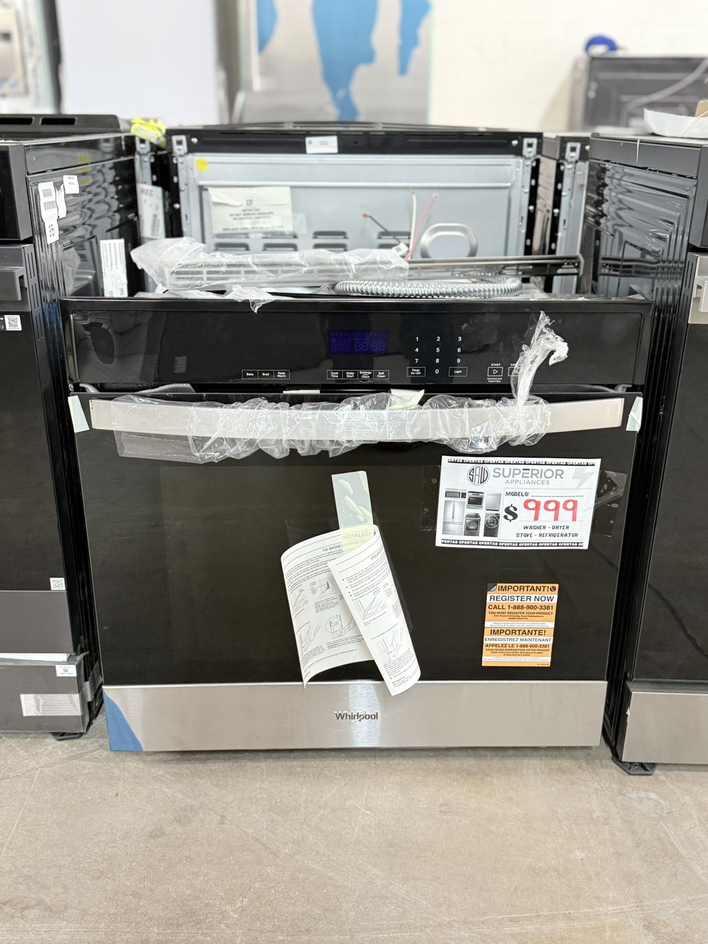 WALL OVEN BRAND NEW!! 