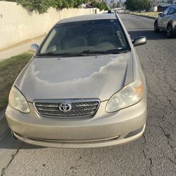 2005 Toyota Corolla