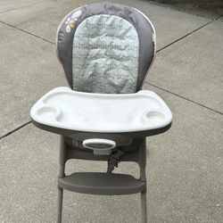 High Chair w/ Removable Tray And Seat