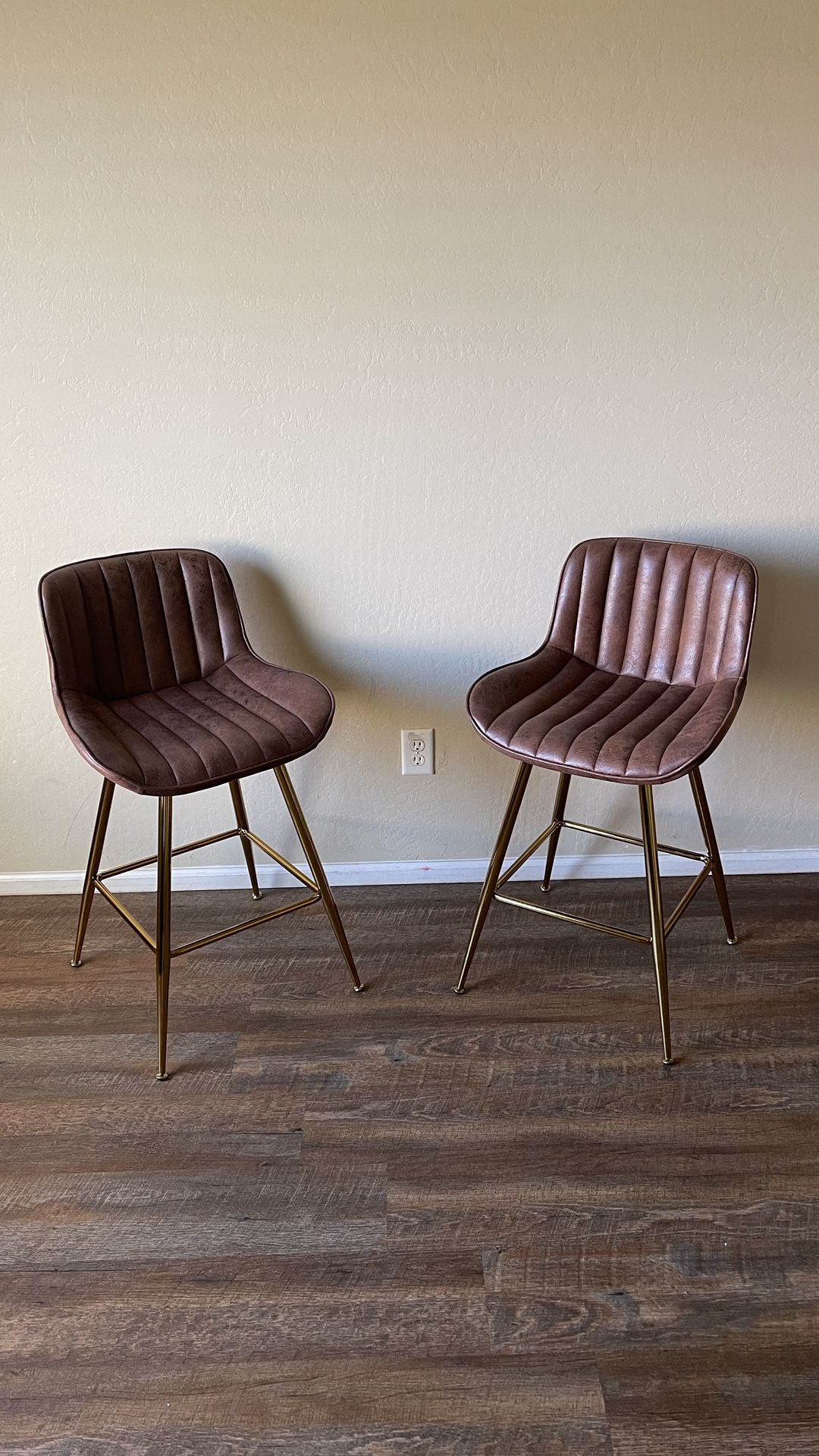 Whiterye Brown Bar Stools Set of 2