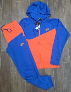 Nike Sweatsuits