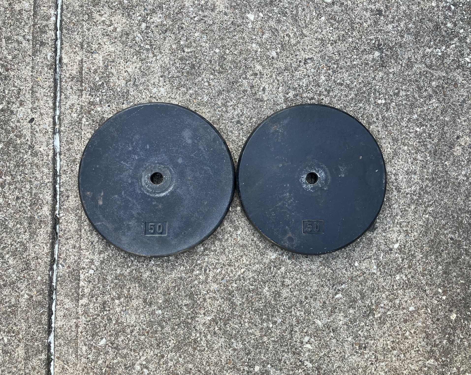 50 lb Standard 1” weight plate set 100 lbs total weights 50lb 50lbs Cast Iron plates Flat Pancake style 