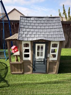 Outdoor kids play house