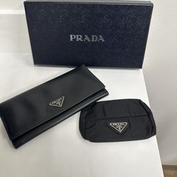 Used prada leather cardholder