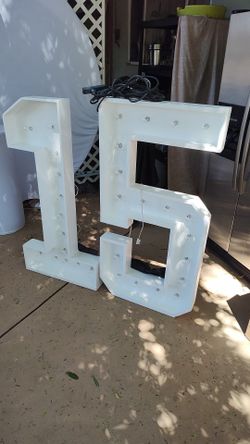 Marquee Letters And Number/Backdrops/Props