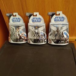 STAR WARS THE CLONE WARS SET OF 3 FIGURES.