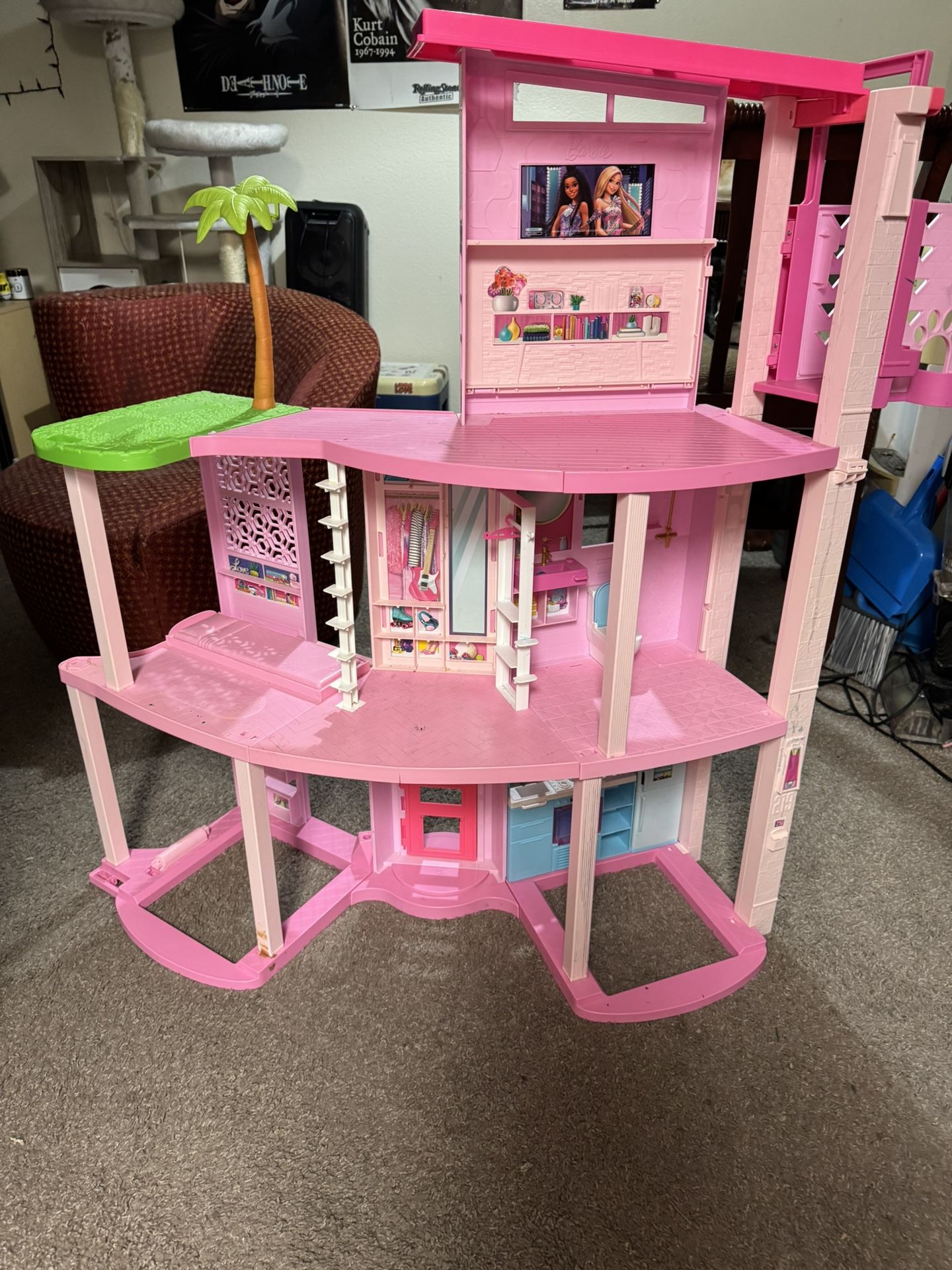 Barbie Dream Doll House With Elevator