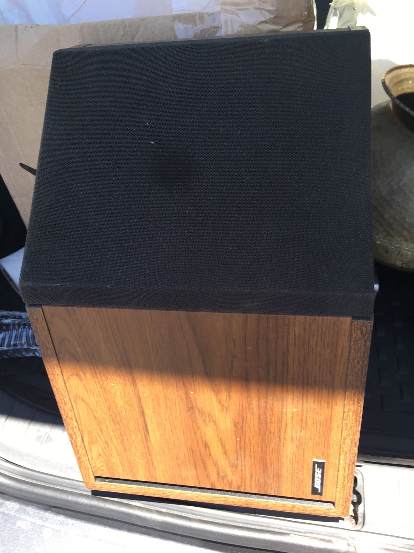 2 Vintage Bose Direct Reflecting Wood Angled Bookshelf Speakers