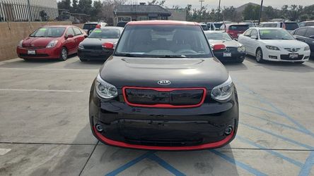 2017 Kia Soul EV +