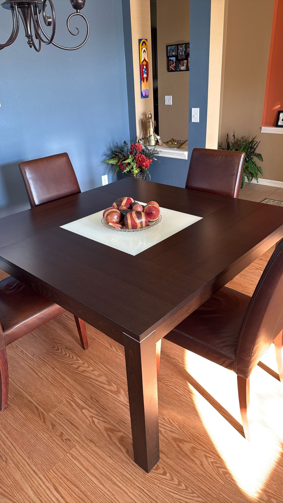 Dinning Room And Chairs
