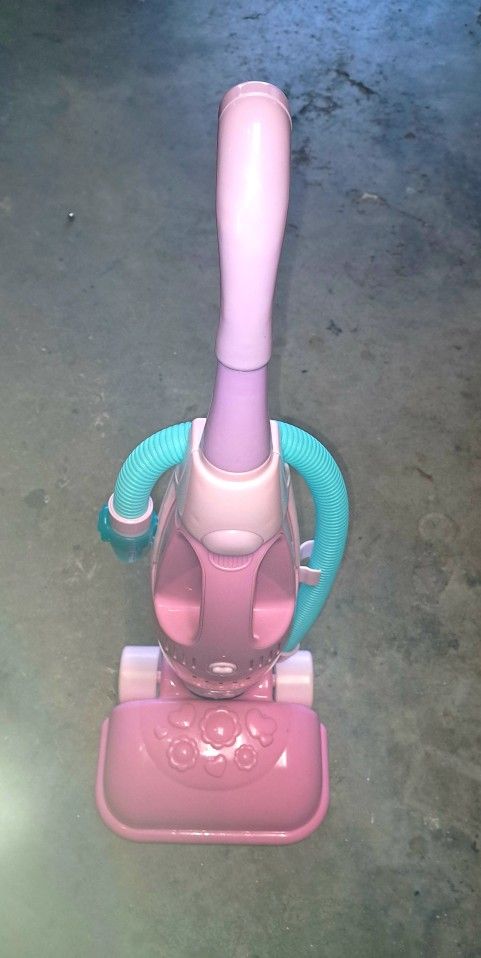 PLAY CIRCLE - VACUUM  CLEANER