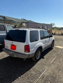 2001 Ford Explorer